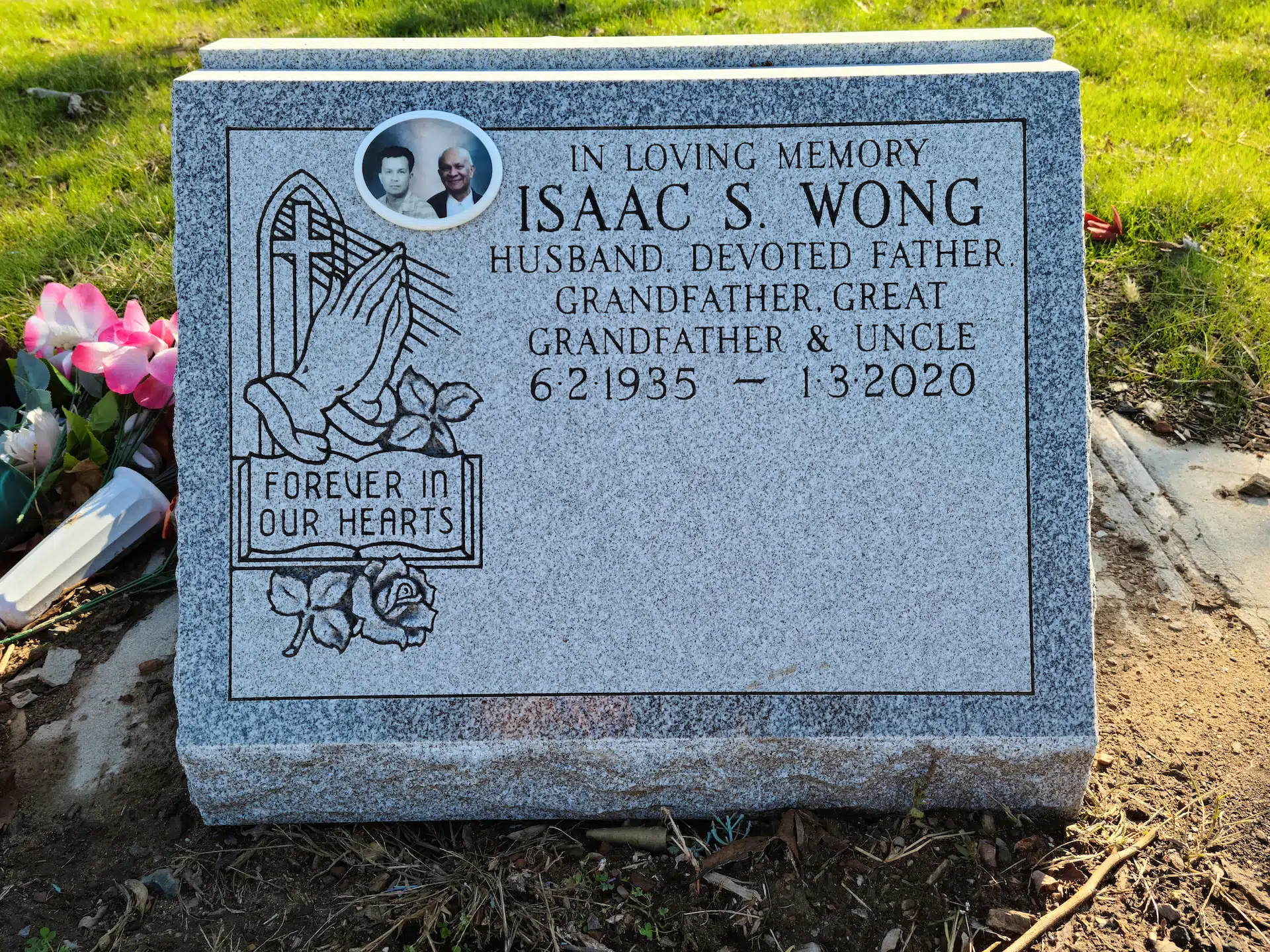 Granite Custom Monument hand-carved by NJ Monument Studio in NJ — image 3